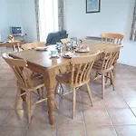By Trident Homes 巴利巴宁